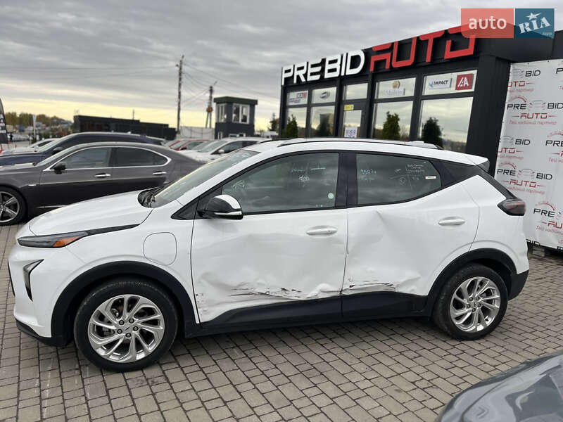 Хэтчбек Chevrolet Bolt EV 2023 в Львове