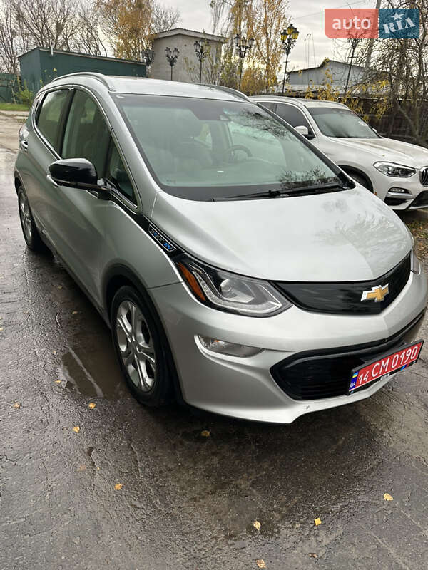 Хэтчбек Chevrolet Bolt EV 2018 в Киеве фото 2 Хэтчбек Chevrolet Bolt EV 2018 в Киеве