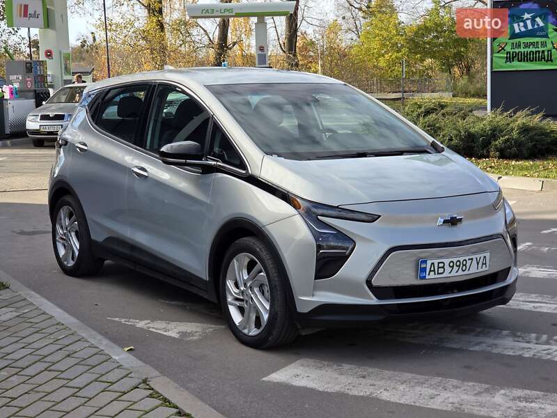 Хэтчбек Chevrolet Bolt EV 2023 в Виннице фото 8 Хэтчбек Chevrolet Bolt EV 2023 в Виннице