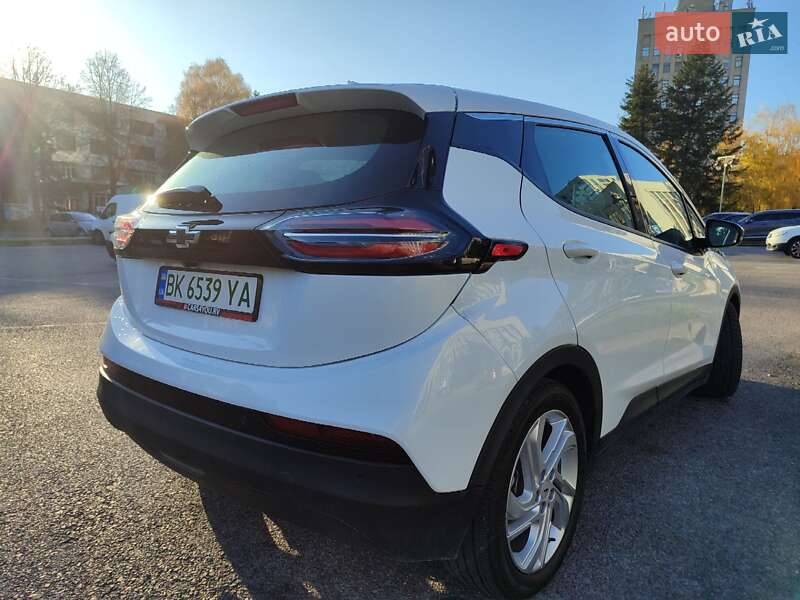 Хэтчбек Chevrolet Bolt EV 2023 в Ровно фото 8 Хэтчбек Chevrolet Bolt EV 2023 в Ровно