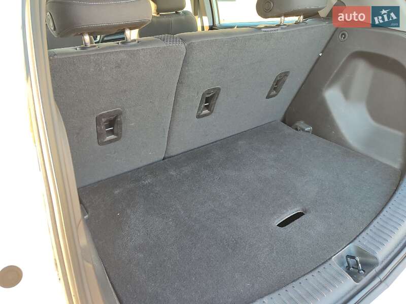 Хэтчбек Chevrolet Bolt EV 2023 в Ровно фото 26 Хэтчбек Chevrolet Bolt EV 2023 в Ровно