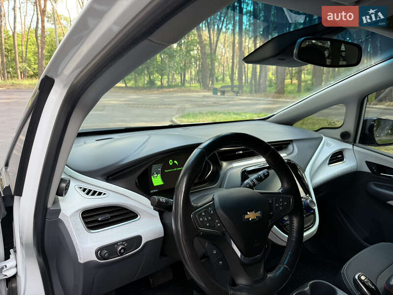 Хэтчбек Chevrolet Bolt EV 2021 в Черкассах фото 11 Хэтчбек Chevrolet Bolt EV 2021 в Черкассах