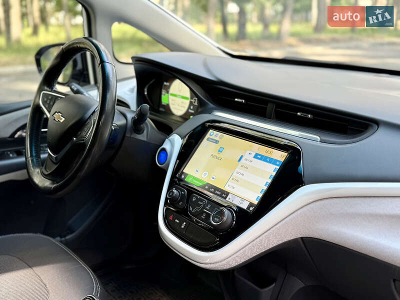 Хэтчбек Chevrolet Bolt EV 2021 в Черкассах фото 19 Хэтчбек Chevrolet Bolt EV 2021 в Черкассах
