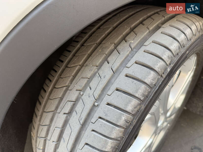 Хэтчбек Chevrolet Bolt EV 2021 в Черкассах фото 26 Хэтчбек Chevrolet Bolt EV 2021 в Черкассах