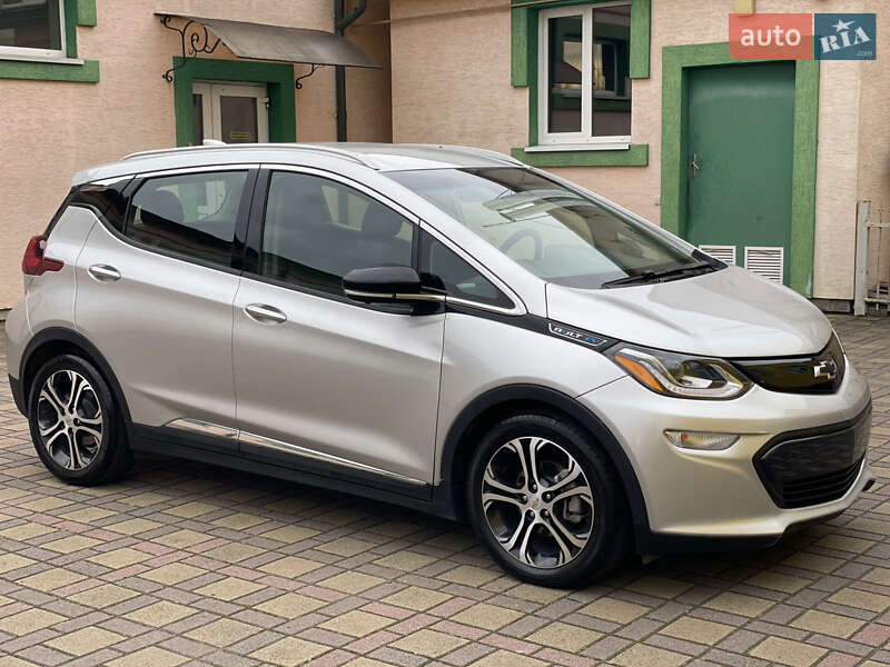 Хетчбек Chevrolet Bolt EV 2020 в Стрию