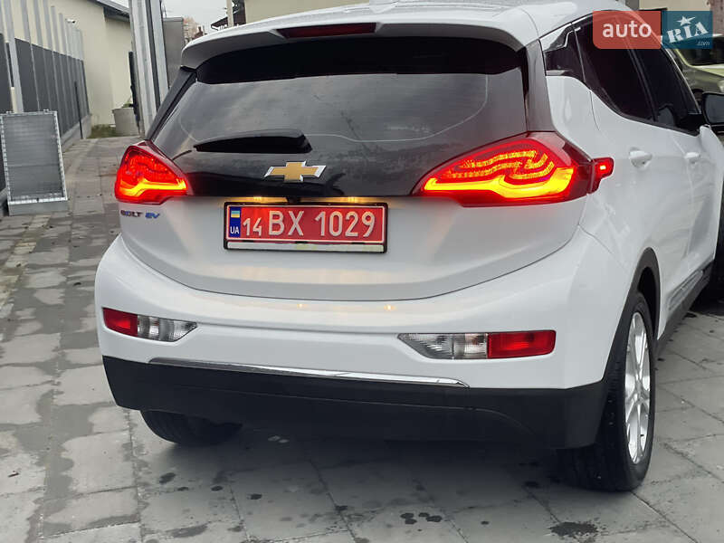 Хэтчбек Chevrolet Bolt EV 2021 в Львове фото 13 Хэтчбек Chevrolet Bolt EV 2021 в Львове