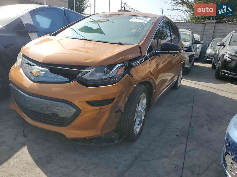 Хэтчбек Chevrolet Bolt EV 2017 в Хмельницком