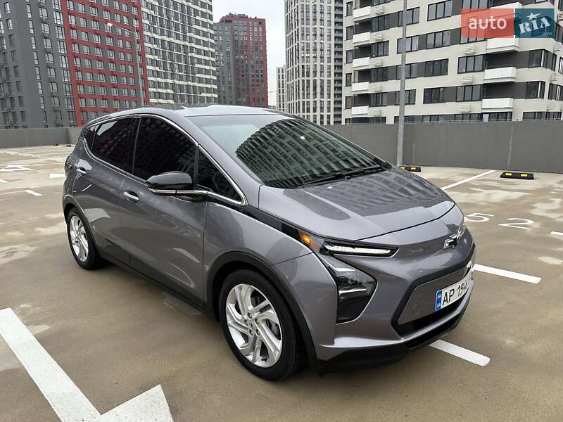 Хэтчбек Chevrolet Bolt EV 2022 в Киеве фото 4 Хэтчбек Chevrolet Bolt EV 2022 в Киеве