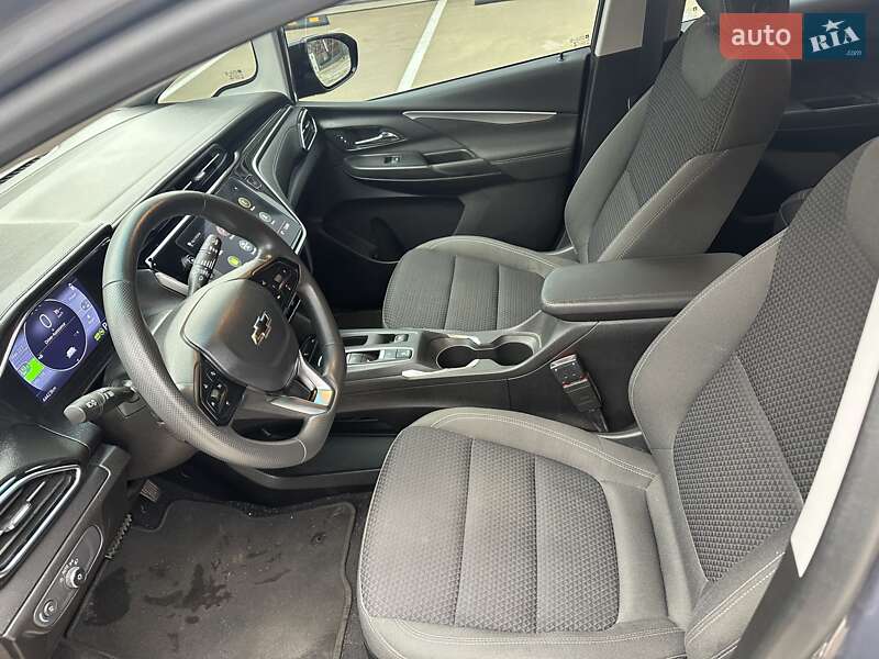 Хэтчбек Chevrolet Bolt EV 2022 в Киеве фото 20 Хэтчбек Chevrolet Bolt EV 2022 в Киеве