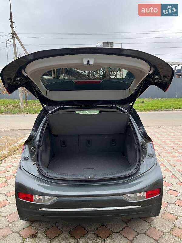 Хэтчбек Chevrolet Bolt EV 2017 в Херсоне
