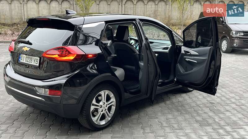 Хетчбек Chevrolet Bolt EV 2018 в Вишневому