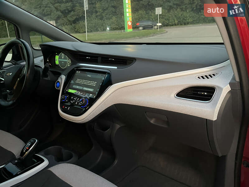 Хетчбек Chevrolet Bolt EV 2020 в Радивиліві