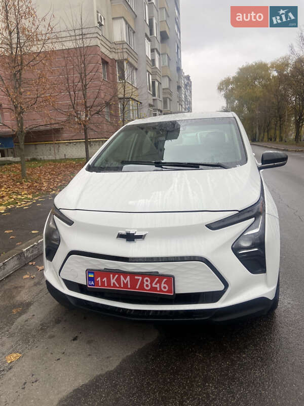 Хетчбек Chevrolet Bolt EV 2023 в Києві фото 5 Хетчбек Chevrolet Bolt EV 2023 в Києві