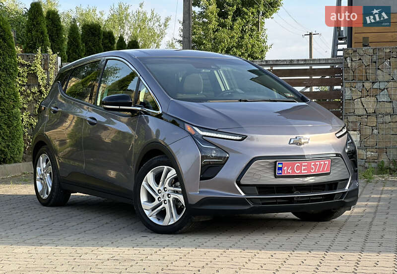 Хэтчбек Chevrolet Bolt EV 2023 в Стрые