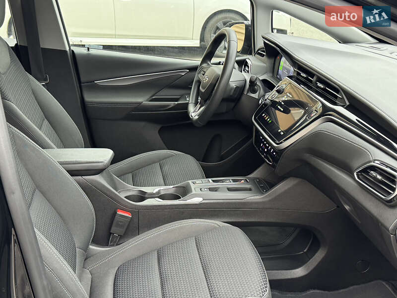 Хетчбек Chevrolet Bolt EV 2023 в Києві