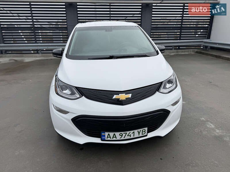 Хетчбек Chevrolet Bolt EV 2019 в Києві фото 23 Хетчбек Chevrolet Bolt EV 2019 в Києві