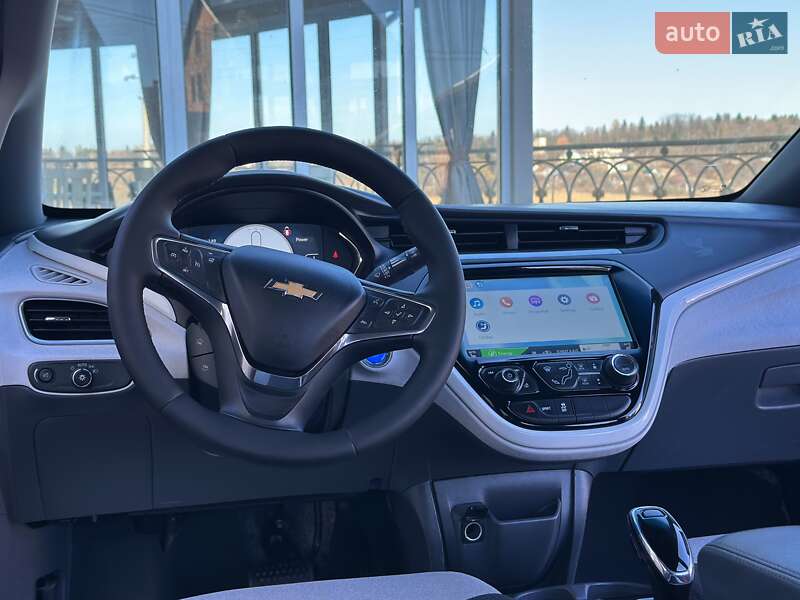 Хэтчбек Chevrolet Bolt EV 2017 в Трускавце