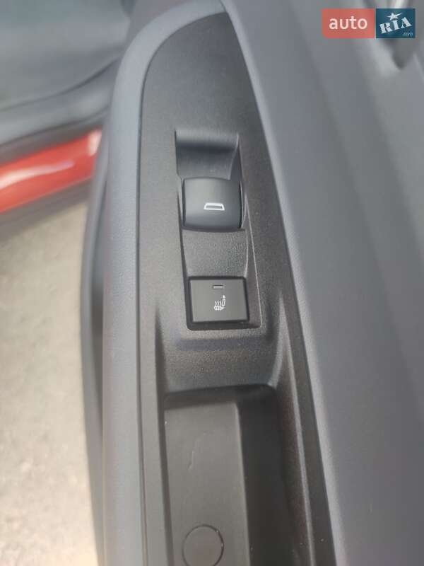 Хэтчбек Chevrolet Bolt EV 2020 в Кривом Роге