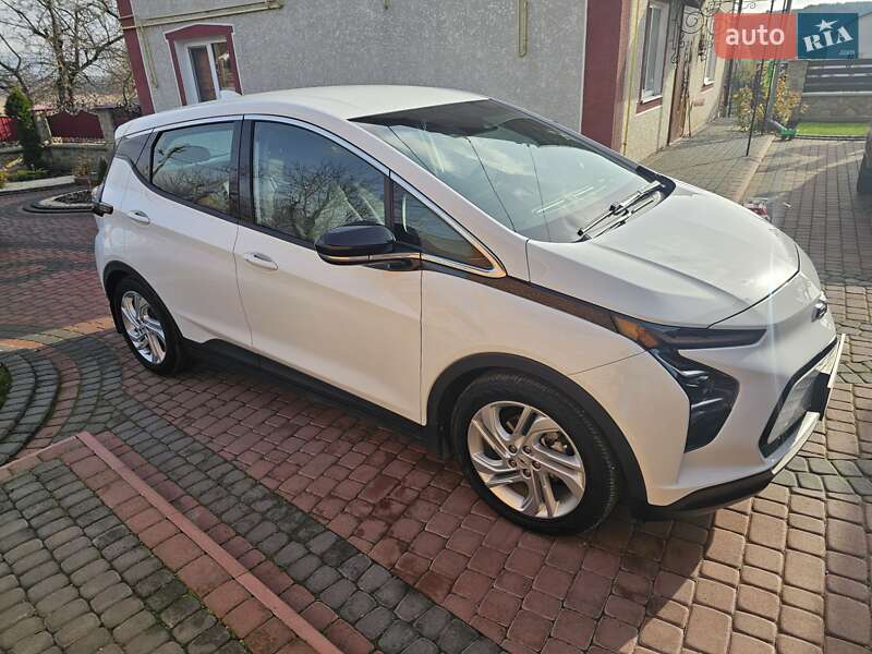 Позашляховик / Кросовер Chevrolet Bolt EV 2022 в Тернополі фото 3 Позашляховик / Кросовер Chevrolet Bolt EV 2022 в Тернополі