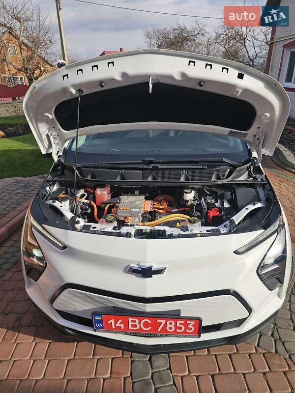 Позашляховик / Кросовер Chevrolet Bolt EV 2022 в Тернополі фото 28 Позашляховик / Кросовер Chevrolet Bolt EV 2022 в Тернополі