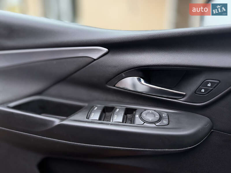 Хетчбек Chevrolet Bolt EV 2022 в Костопілі