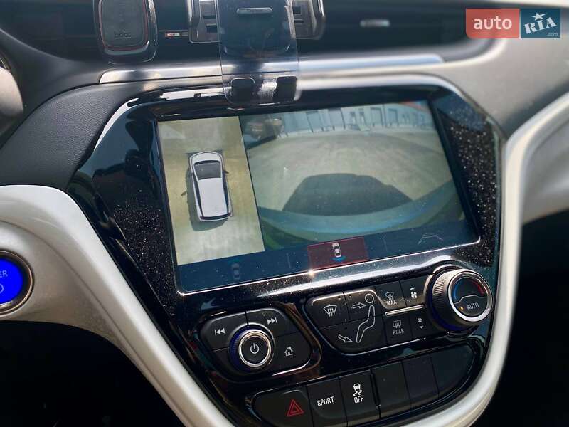 Хетчбек Chevrolet Bolt EV 2017 в Києві