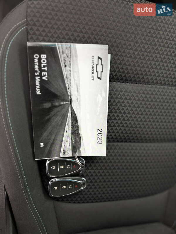 Хетчбек Chevrolet Bolt EV 2022 в Костопілі