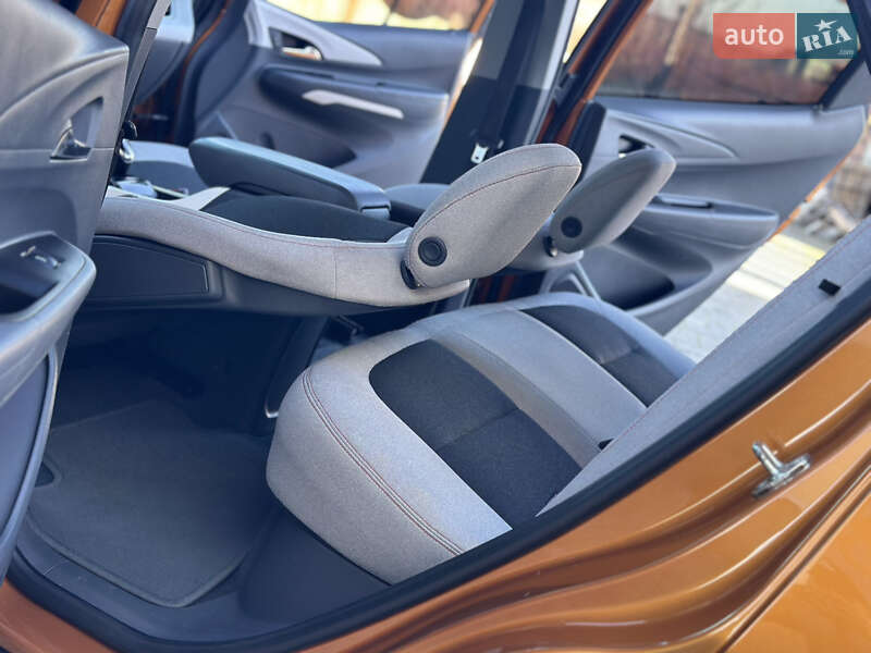 Хетчбек Chevrolet Bolt EV 2017 в Трускавці