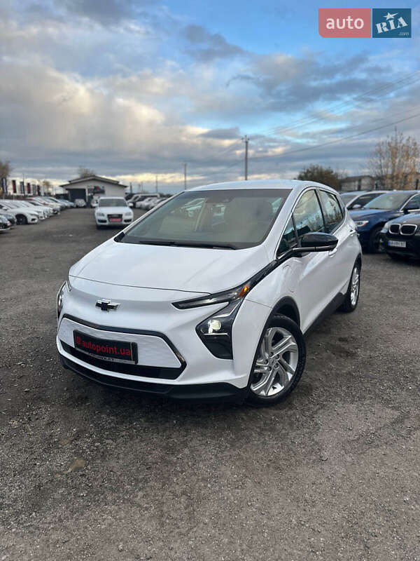 Хэтчбек Chevrolet Bolt EV 2022 в Белогородке фото 4 Хэтчбек Chevrolet Bolt EV 2022 в Белогородке