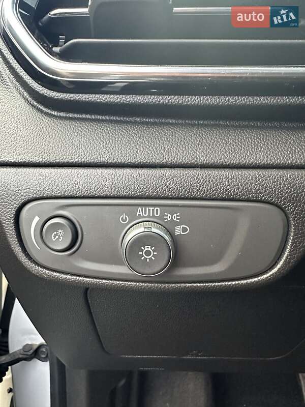 Хэтчбек Chevrolet Bolt EV 2022 в Белогородке фото 35 Хэтчбек Chevrolet Bolt EV 2022 в Белогородке