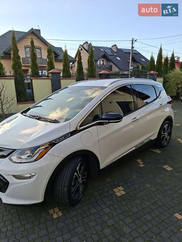 Хетчбек Chevrolet Bolt EV 2017 в Львові