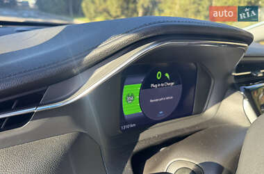Хэтчбек Chevrolet Bolt EV 2023 в Тернополе