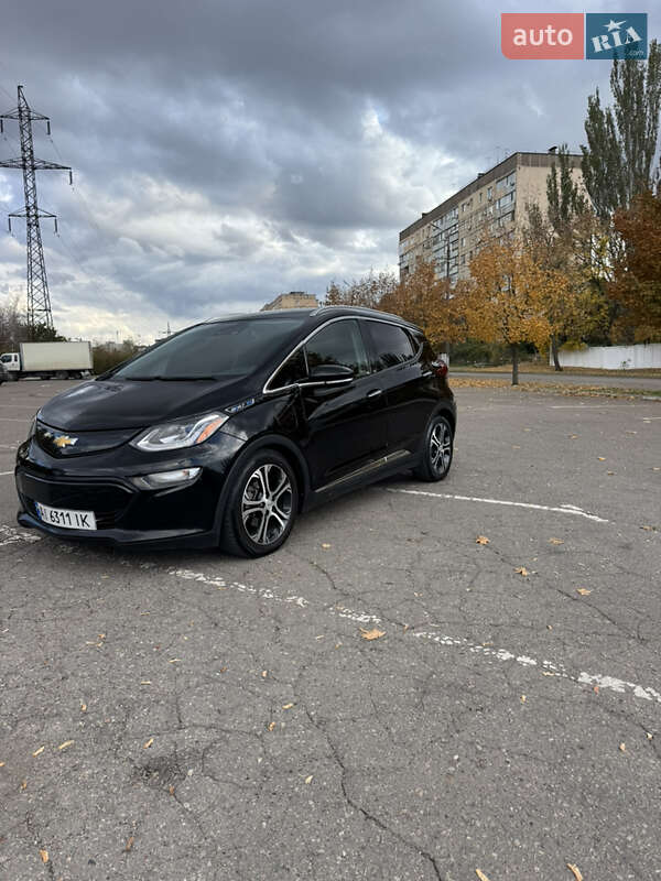 Хетчбек Chevrolet Bolt EV 2017 в Кривому Розі фото 3 Хетчбек Chevrolet Bolt EV 2017 в Кривому Розі