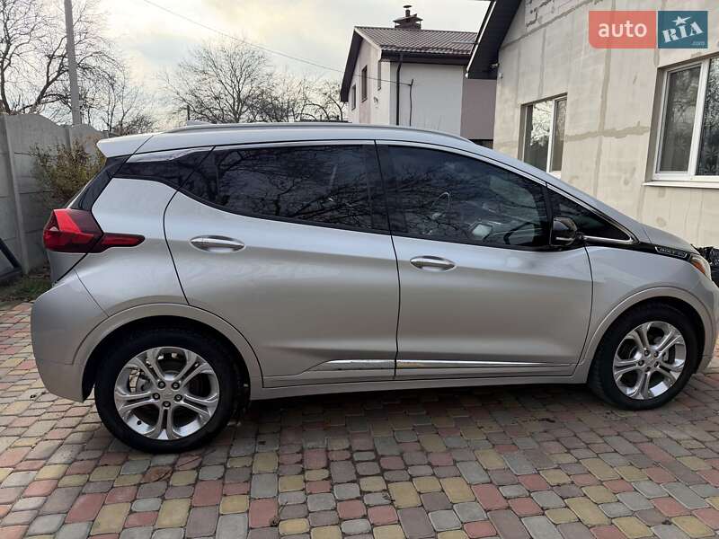 Хетчбек Chevrolet Bolt EV 2017 в Полтаві
