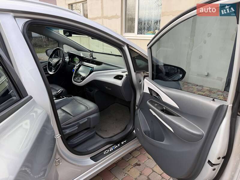 Хетчбек Chevrolet Bolt EV 2017 в Полтаві