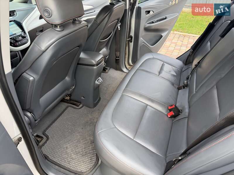 Хетчбек Chevrolet Bolt EV 2017 в Полтаві