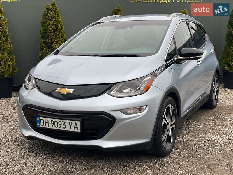 Хэтчбек Chevrolet Bolt EV 2017 в Одессе фото 3 Хэтчбек Chevrolet Bolt EV 2017 в Одессе
