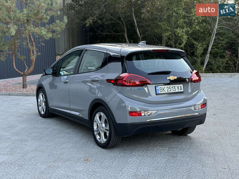Хэтчбек Chevrolet Bolt EV 2021 в Ровно