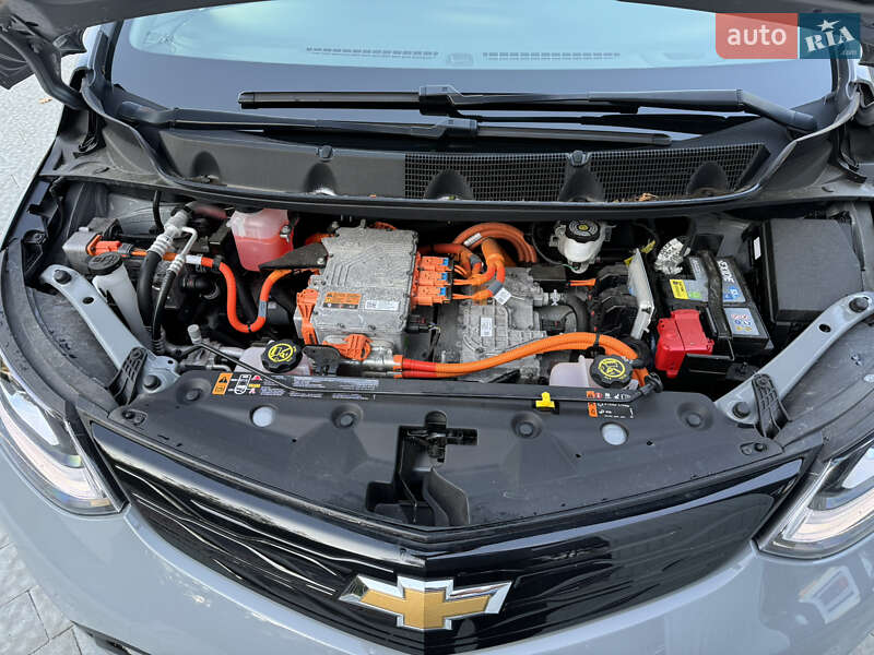 Хэтчбек Chevrolet Bolt EV 2021 в Ровно