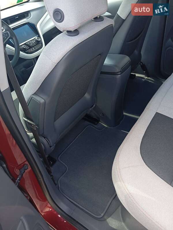 Хетчбек Chevrolet Bolt EV 2017 в Запоріжжі