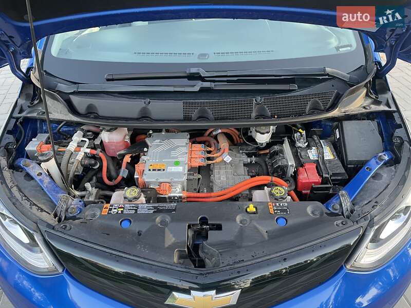 Хетчбек Chevrolet Bolt EV 2019 в Кременчуці