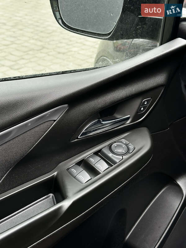 Хетчбек Chevrolet Bolt EV 2022 в Львові фото 6 Хетчбек Chevrolet Bolt EV 2022 в Львові