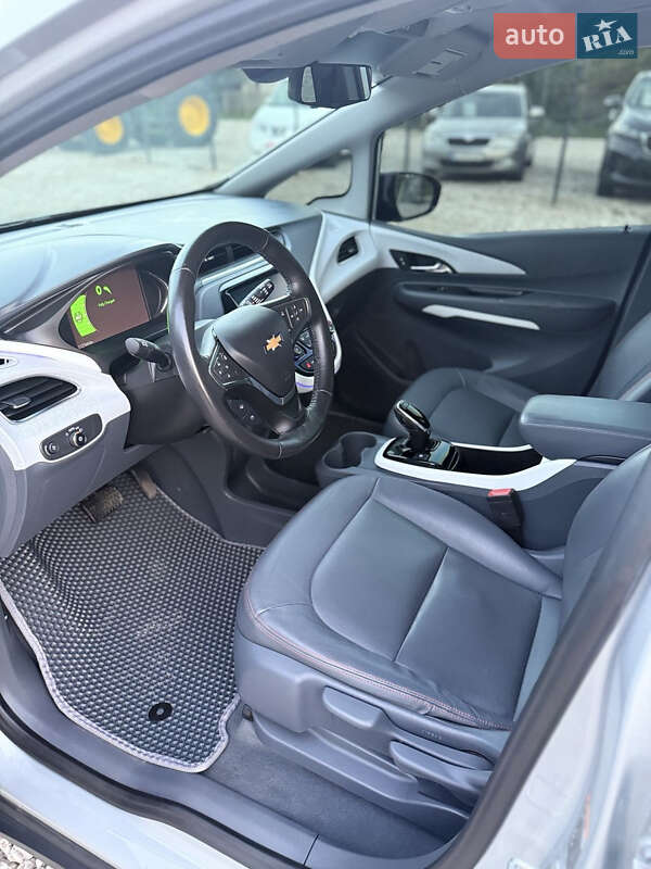 Хетчбек Chevrolet Bolt EV 2017 в Львові