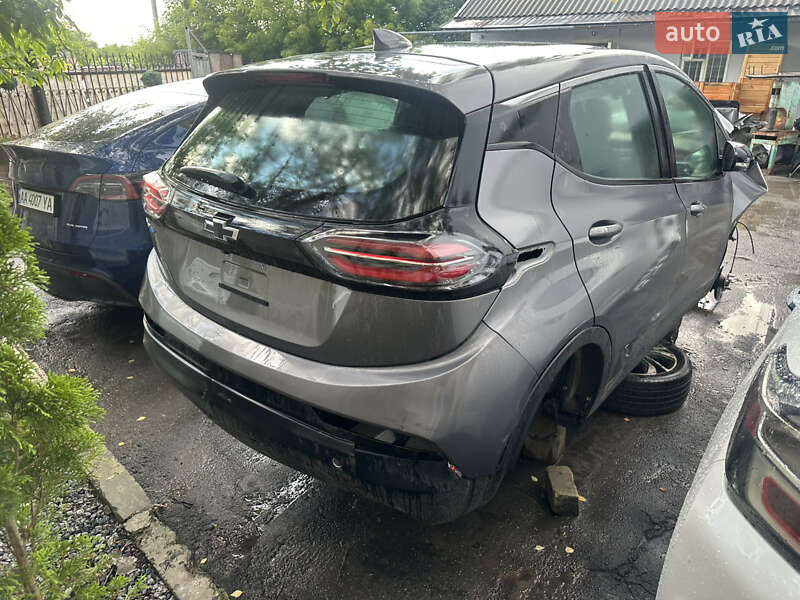 Хэтчбек Chevrolet Bolt EV 2023 в Львове