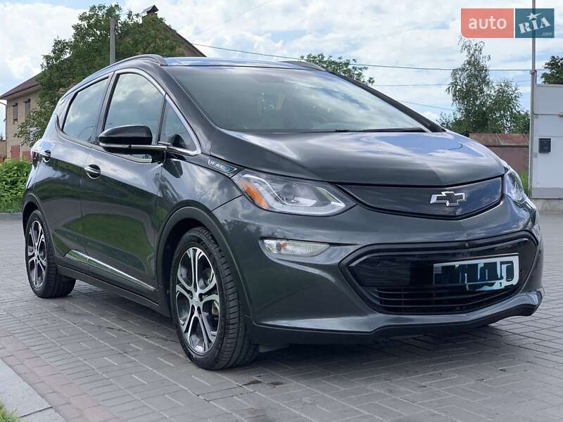 Хэтчбек Chevrolet Bolt EV 2018 в Киеве фото 19 Хэтчбек Chevrolet Bolt EV 2018 в Киеве