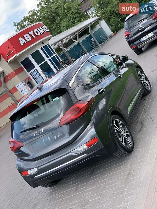 Хэтчбек Chevrolet Bolt EV 2018 в Киеве фото 9 Хэтчбек Chevrolet Bolt EV 2018 в Киеве