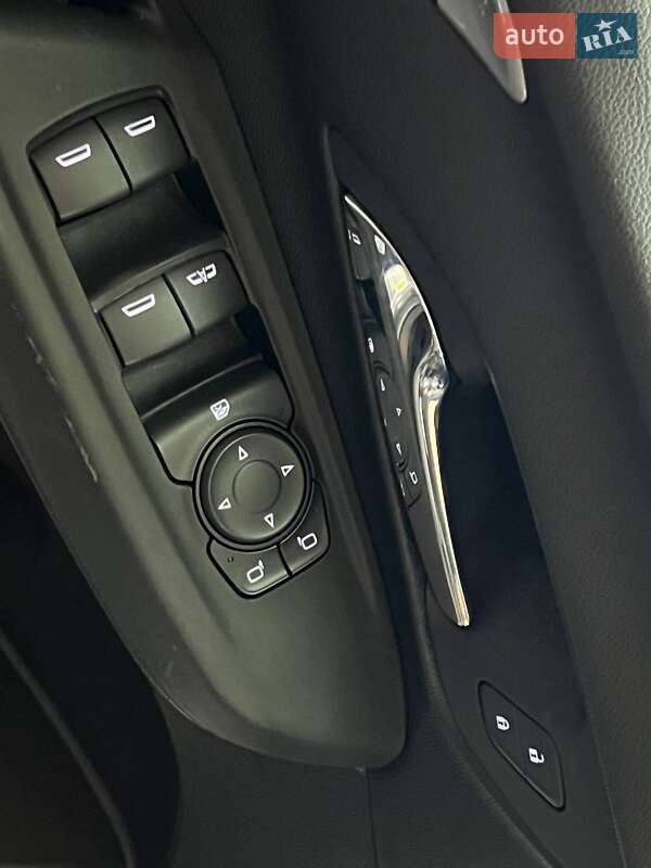 Хэтчбек Chevrolet Bolt EV 2023 в Одессе фото 11 Хэтчбек Chevrolet Bolt EV 2023 в Одессе