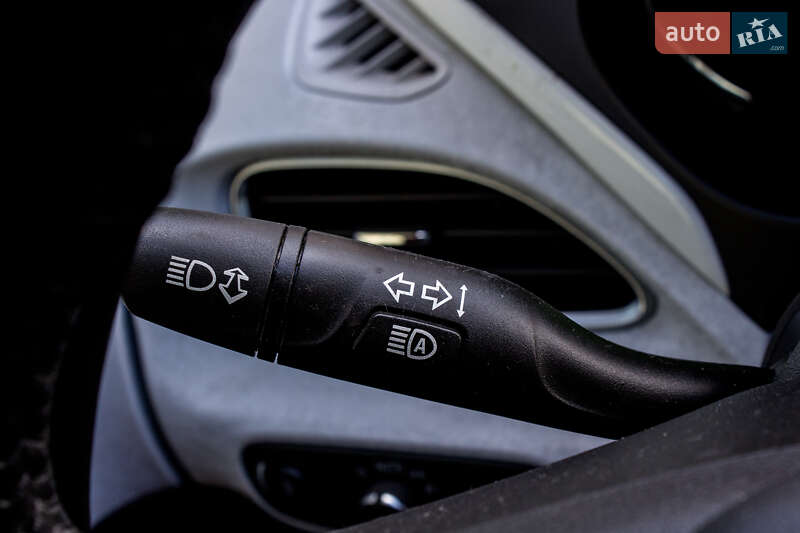 Хэтчбек Chevrolet Bolt EV 2020 в Львове фото 43 Хэтчбек Chevrolet Bolt EV 2020 в Львове