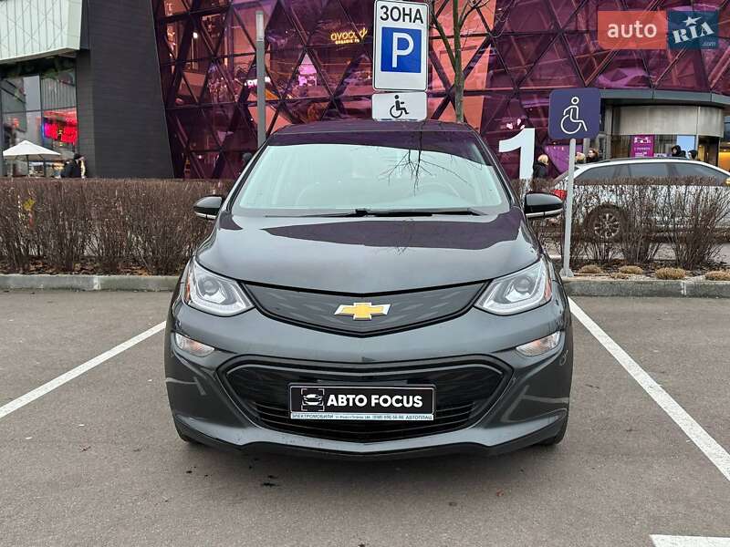Хэтчбек Chevrolet Bolt EV 2017 в Киеве фото 3 Хэтчбек Chevrolet Bolt EV 2017 в Киеве