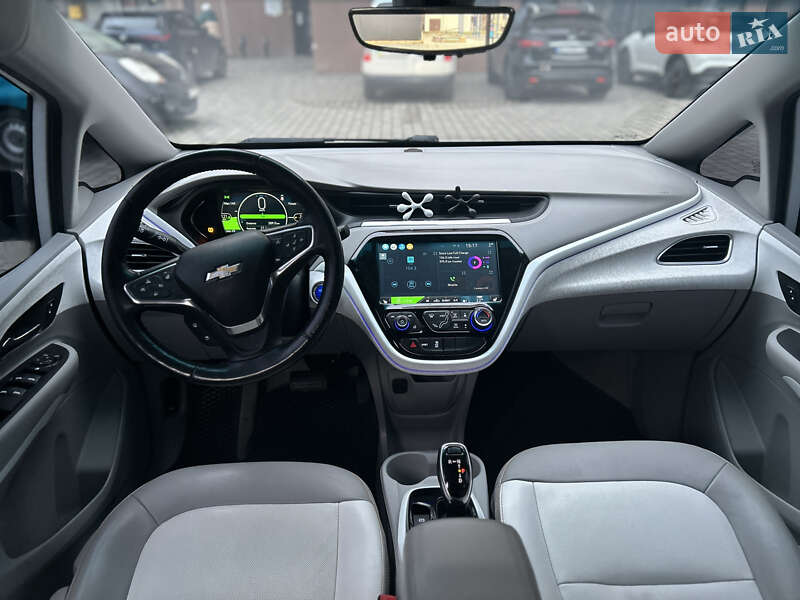 Хэтчбек Chevrolet Bolt EV 2020 в Ивано-Франковске фото 13 Хэтчбек Chevrolet Bolt EV 2020 в Ивано-Франковске